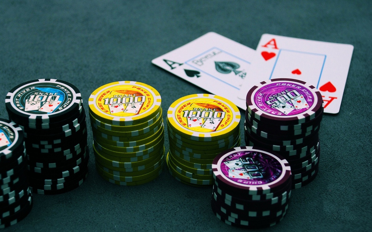 CAESARS کھلاڑیوں کے لیے لائیو کیسینو سیکشن