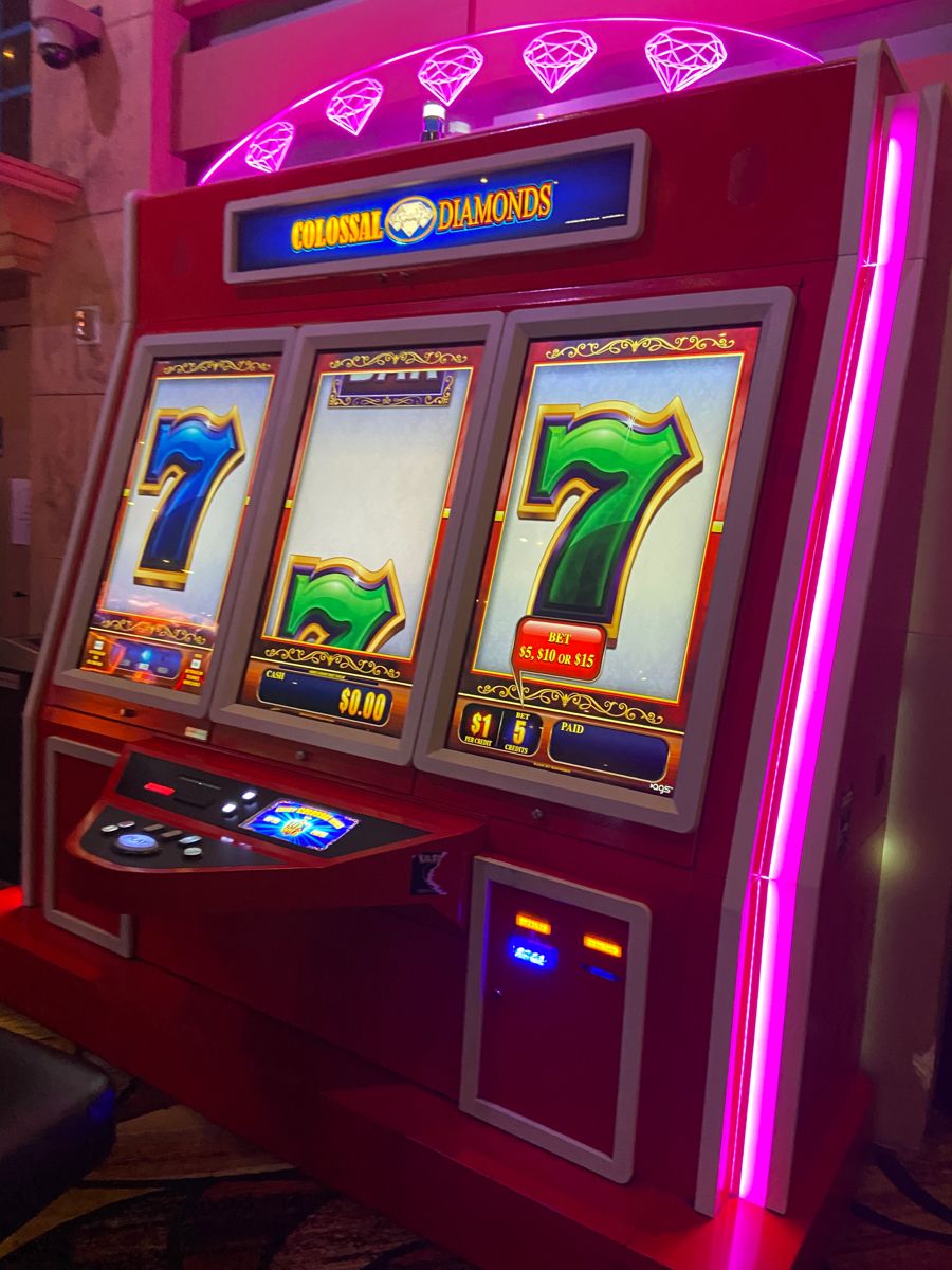 CAESARS کیسینو میں سلاٹ کھیلنا شروع کریں۔